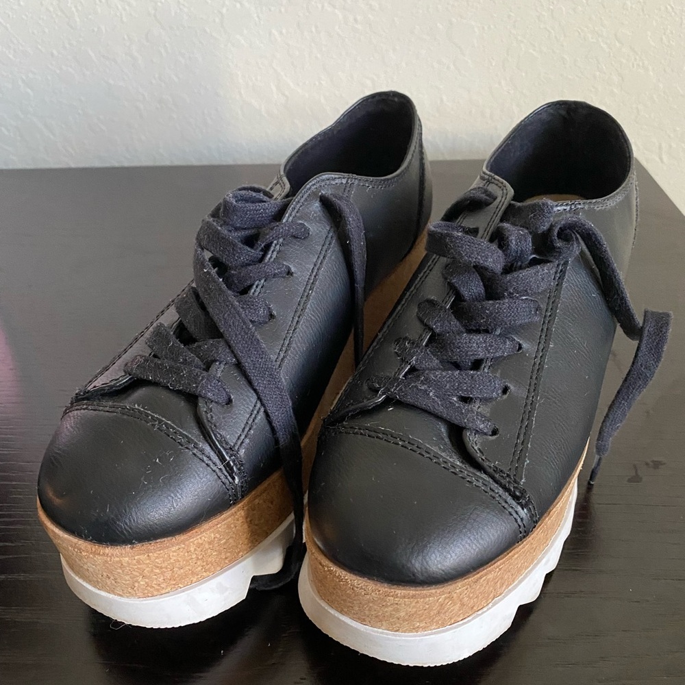 Steve Madden shoes size 8